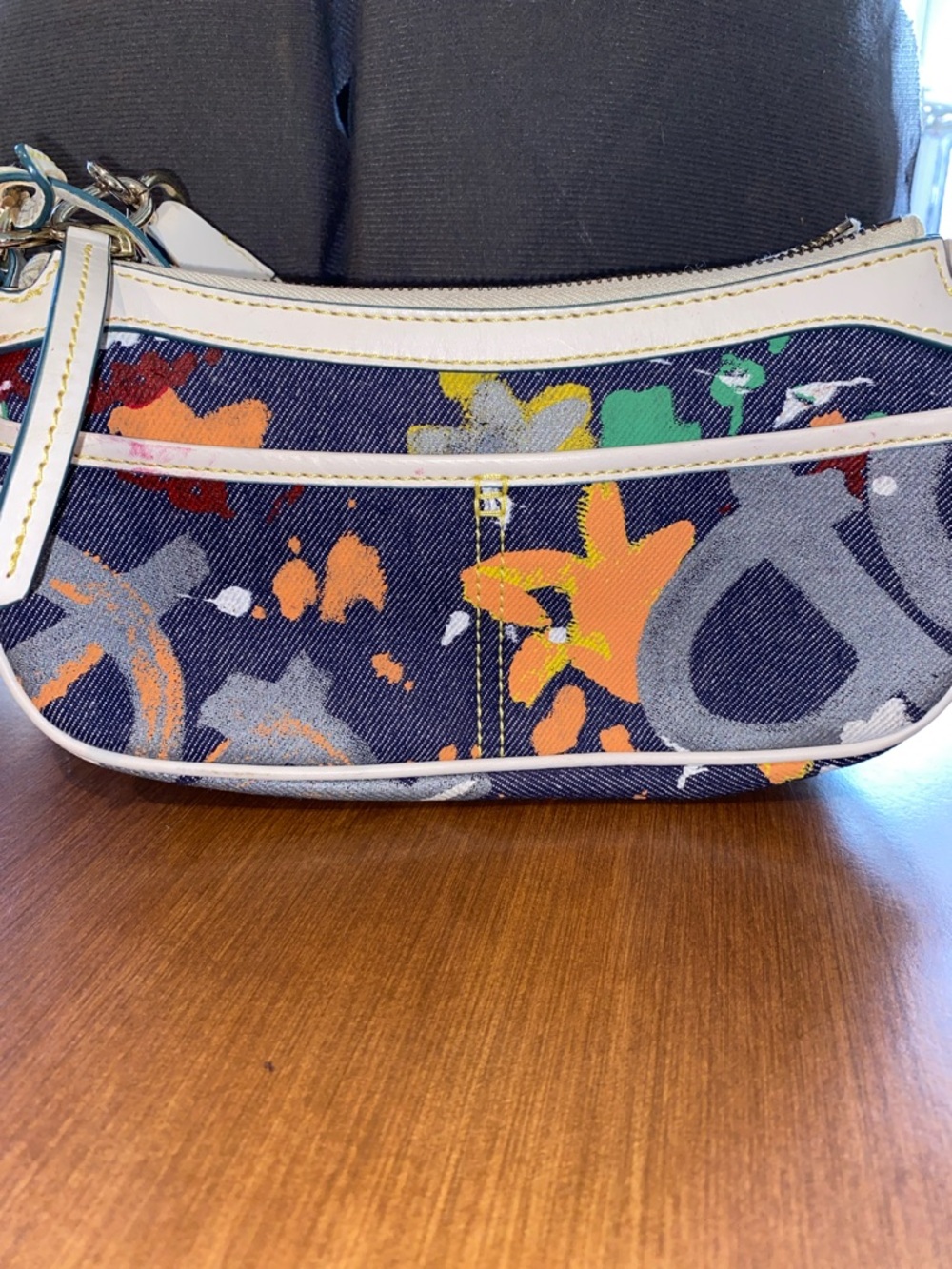 Dooney & Bourke Graffiti Paint Splatter Mini Shoulder Bag Canvas and Leather - Picture 5 of 16